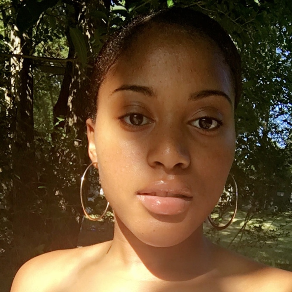 Meet your Posher, Keyaira
